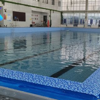 內蒙古游泳池膠膜施工案例 